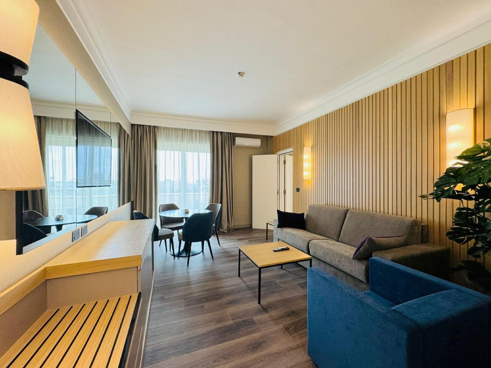 Crowne Plaza Rome St. Peter'S By Ihg Hotel Ngoại thất bức ảnh