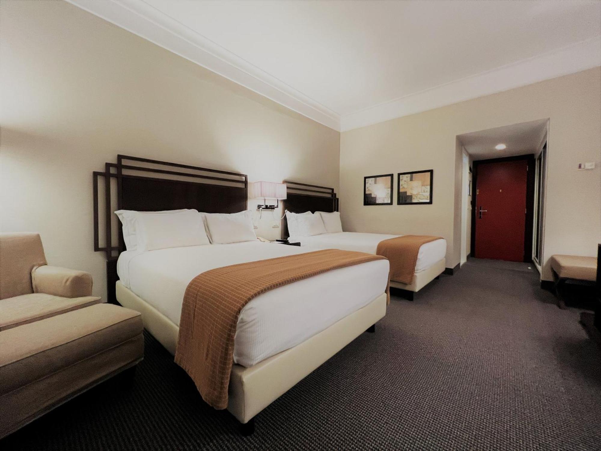 Crowne Plaza Rome St. Peter'S By Ihg Hotel Ngoại thất bức ảnh