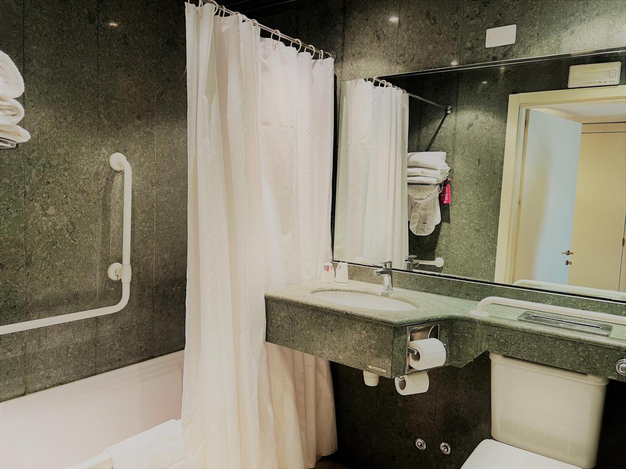 Crowne Plaza Rome St. Peter'S By Ihg Hotel Ngoại thất bức ảnh